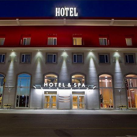 Hotel Casino New Nouveau Brunswick Moncton Exterior photo